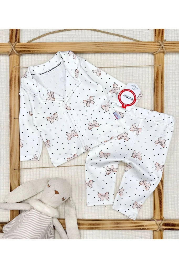 Fiyonk Kalp Baskılı Kız Bebek Pijama Takımı - BEJ