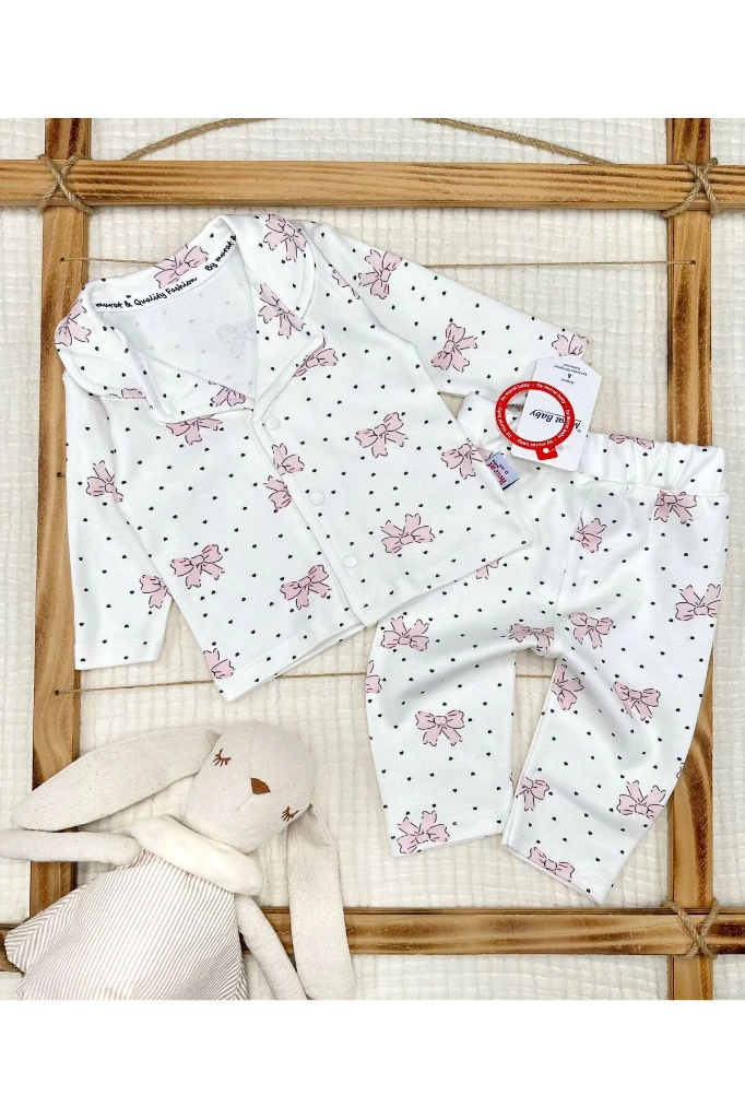 Fiyonk Kalp Baskılı Kız Bebek Pijama Takımı - PEMBE